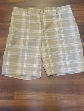 Nike Plaid Flat Front Shorts in Khaki w/ Orange Pin Stripes